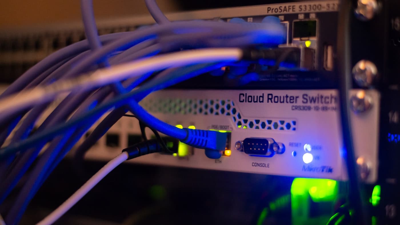 Security network infrastructure